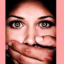 woman silent 2